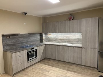 Kuchyně na míru a šatní skříně – Staré Město u Bruntálu