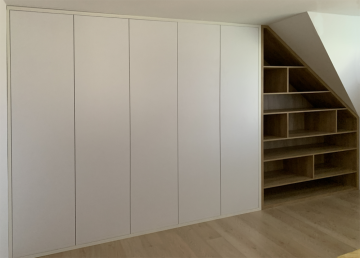 Atypická vestavěná skříň – Bolatice
