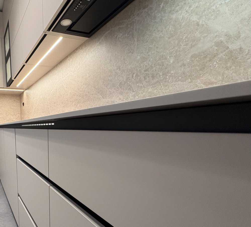 Kompaktní pracovní deska